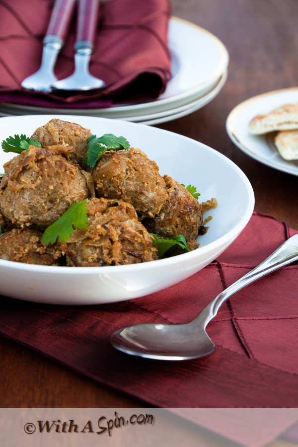 Kofta Curry - Luscious Curry of Baked Meat Balls | With A Spin