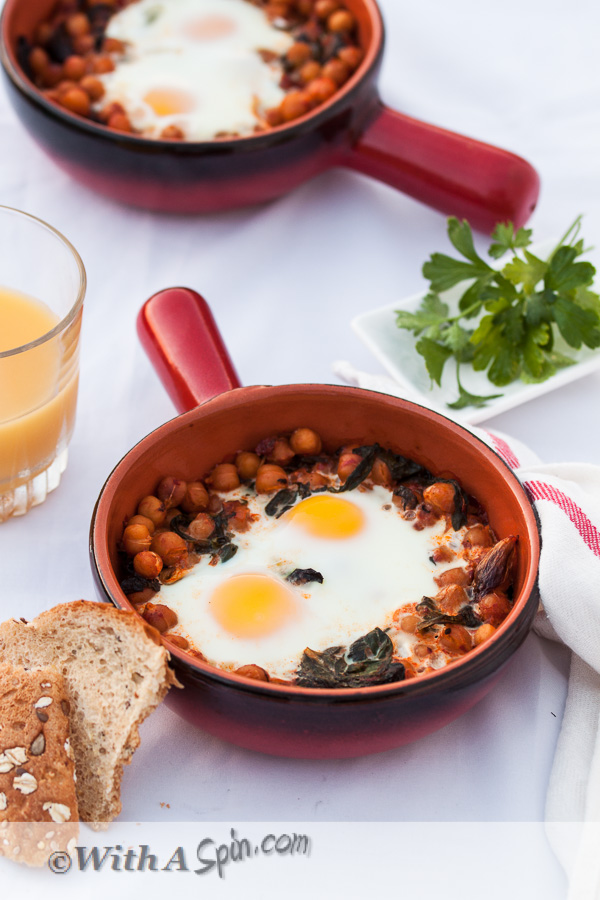 Breakfast egg with Harissa spiced chickpea | Copyright © With A Spin