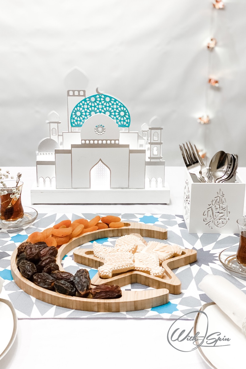 Ramzan/Ramadan Decor on a Budget  Ramadan decorations, Ramadan table decor,  Ramadan kareem decoration