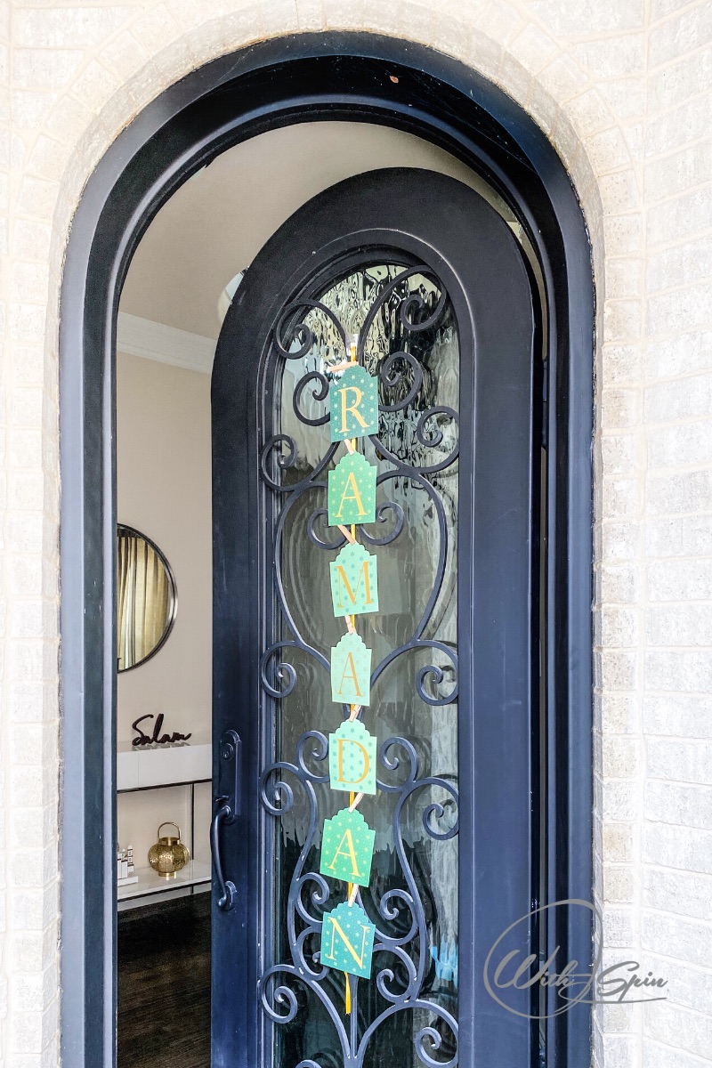 Ramadan decoration - Front door
