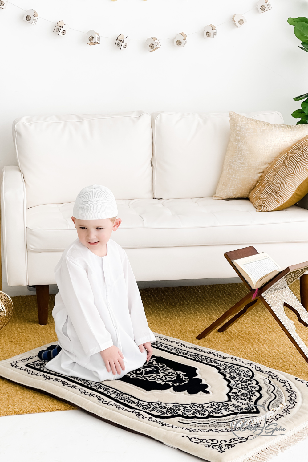 Tips to raise strong Muslim children
